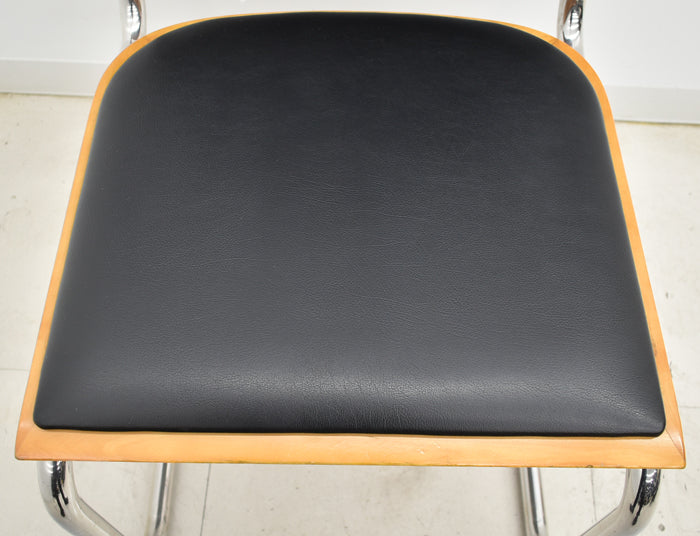 【中古】KNOLL チェスカチェア マルセルブロイヤーコレクション ブラック 2024111102【中古オフィス家具】