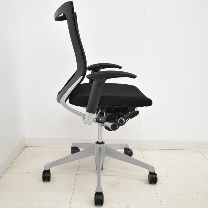 【中古】オカムラ バロン ローバック 可動肘(新型肘パット)シルバーフレーム 2024112504【中古オフィス家具】