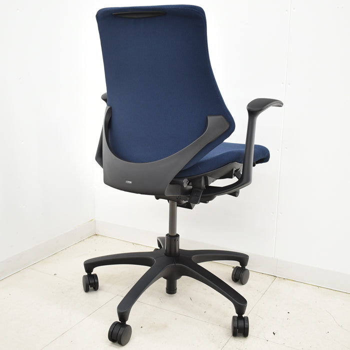 【中古】イトーキ f・エフチェア ローバック 固定肘 2024112705【中古オフィス家具】