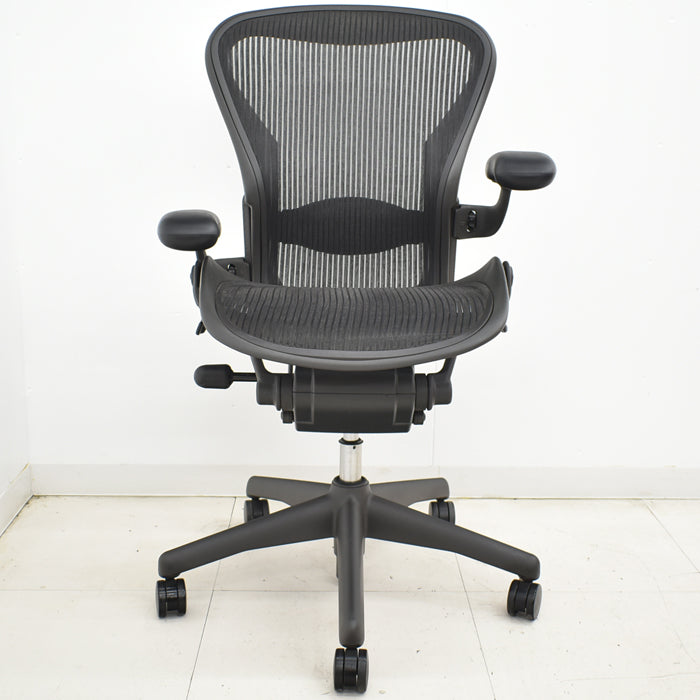 【中古】ハーマンミラー アーロンチェア Bサイズ フル装備 ランバーサポート 2024121902【中古オフィス家具】