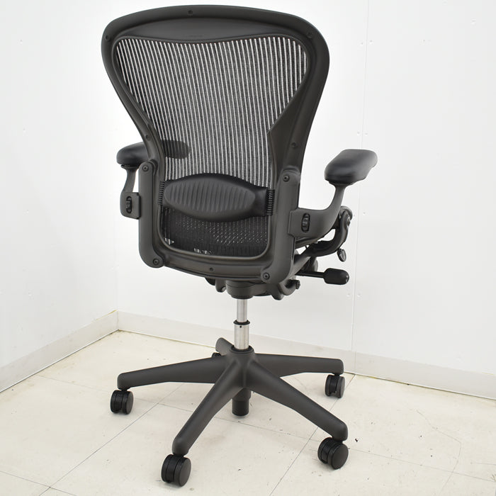【中古】ハーマンミラー アーロンチェア Bサイズ フル装備 ランバーサポート 2024121902【中古オフィス家具】