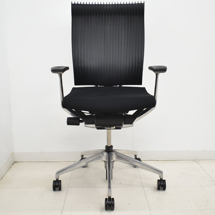 【中古】イトーキ スピーナ 固定肘 エラストマーバック ポリッシュ アクティブランバーサポート 2024122305【中古オフィス家具】