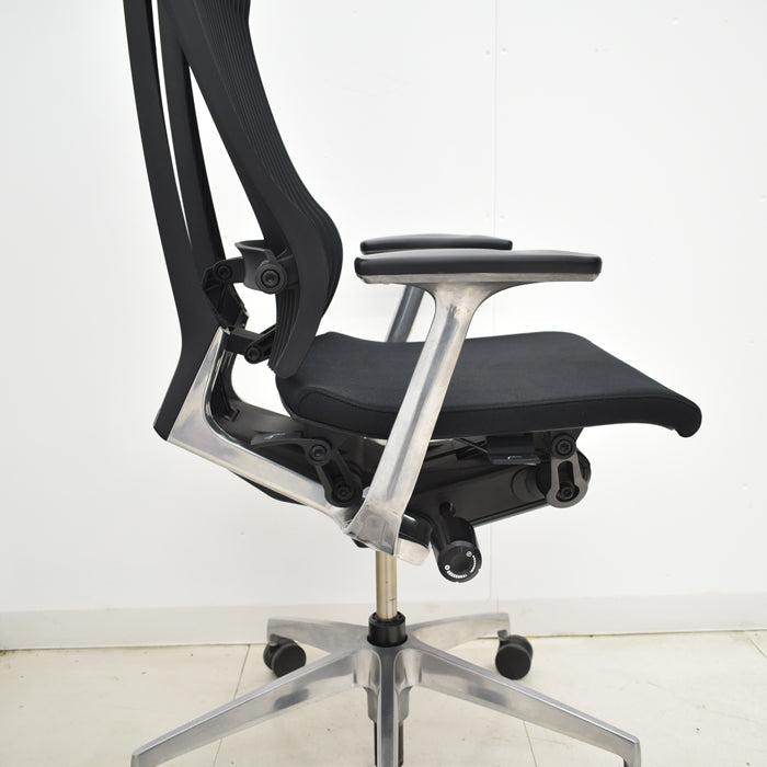 【中古】イトーキ スピーナ 固定肘 エラストマーバック ポリッシュ アクティブランバーサポート 2024122305【中古オフィス家具】