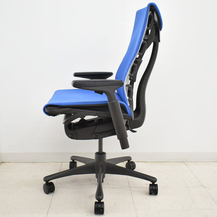 【中古】ハーマンミラー エンボディチェア 可動肘 2024122701【中古オフィス家具】