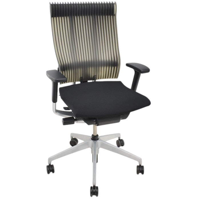 【中古】イトーキ スピーナ 可動肘 エラストマーバック ランバーサポート シルバー脚 2025020301【中古オフィス家具】