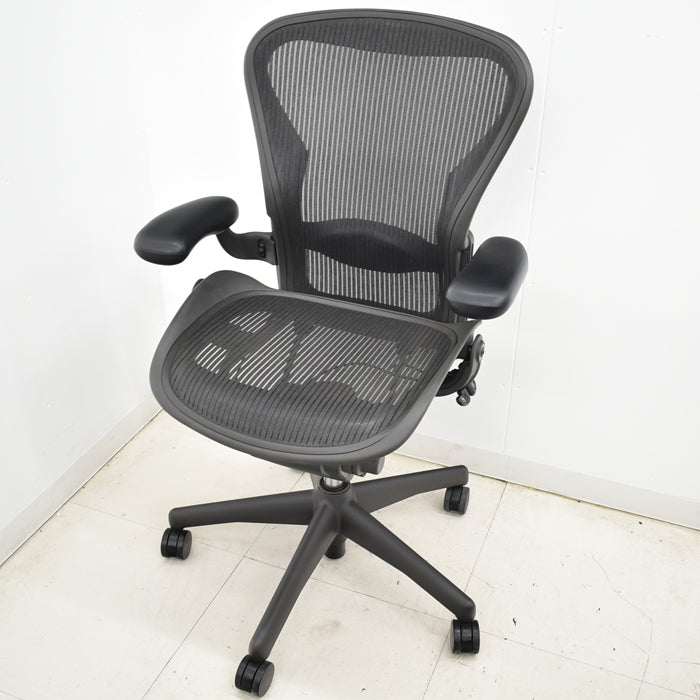 【中古】ハーマンミラー アーロンチェア Bサイズ フル装備 ランバーサポート 2025022004【中古オフィス家具】