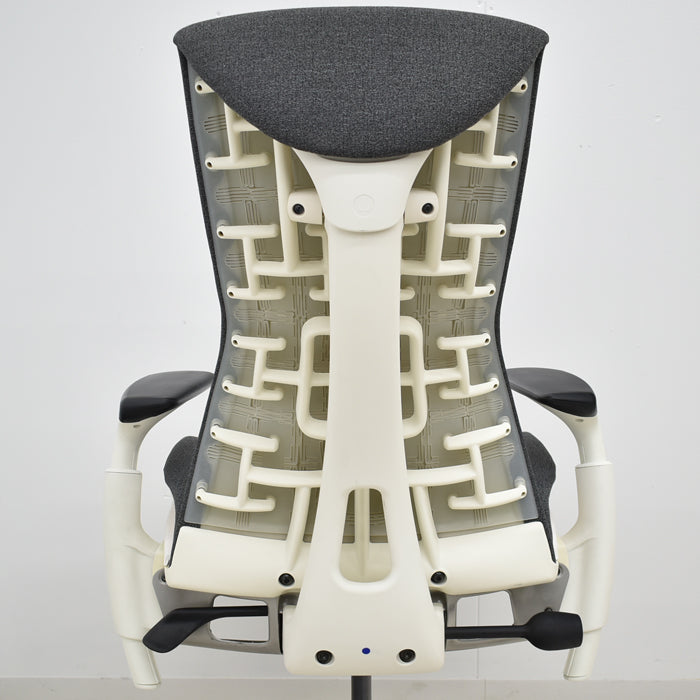 【中古】ハーマンミラー エンボディチェア 可動肘 2025022702【中古オフィス家具】