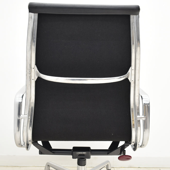 【中古】ハーマンミラー イームズ ソフトパッドエグゼクティブチェア ポリッシュ 革張り 2025032502【中古オフィス家具】
