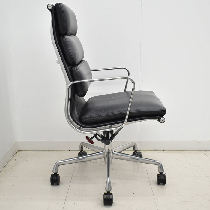 【中古】ハーマンミラー イームズ ソフトパッドエグゼクティブチェア ポリッシュ 革張り 2025032601【中古オフィス家具】