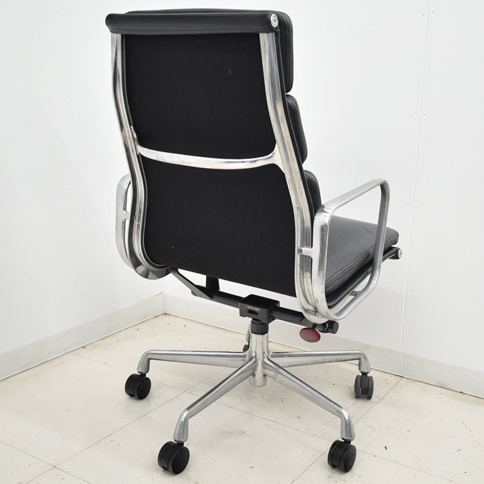 【中古】ハーマンミラー イームズ ソフトパッドエグゼクティブチェア ポリッシュ 革張り 2025032601【中古オフィス家具】