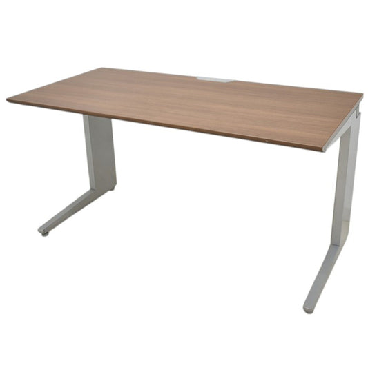 【中古】オカムラ プロユニット 平デスク 幅1400 2025032902【中古オフィス家具】