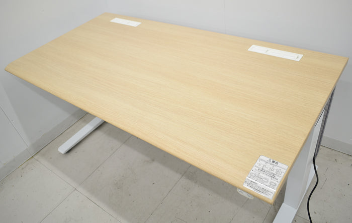 【中古】オカムラ スイフト 電動昇降デスク W1350 2025040801【中古オフィス家具】