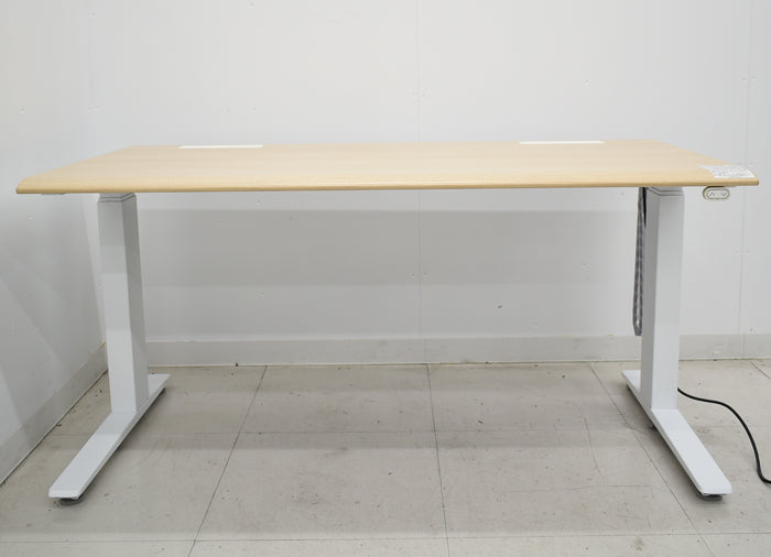 【中古】オカムラ スイフト 電動昇降デスク W1350 2025040801【中古オフィス家具】
