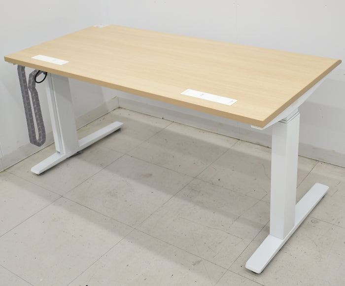 【中古】オカムラ スイフト 電動昇降デスク W1350 2025040801【中古オフィス家具】