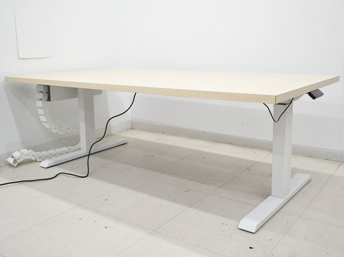 【中古】スチールケース 電動昇降テーブル マイグレーション 幅1800 2025040902【中古オフィス家具】