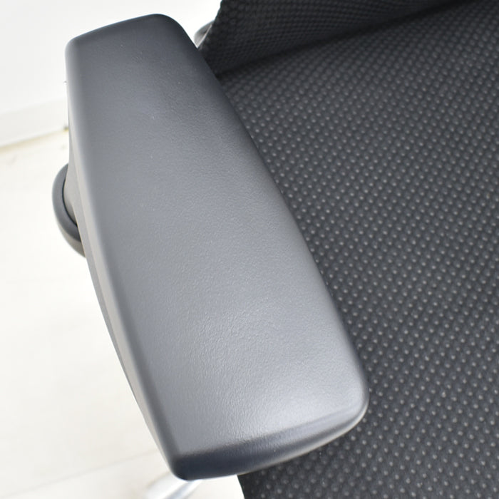 【中古】ハーマンミラー エンボディチェア 可動肘 ポリッシュ 2025040904【中古オフィス家具】