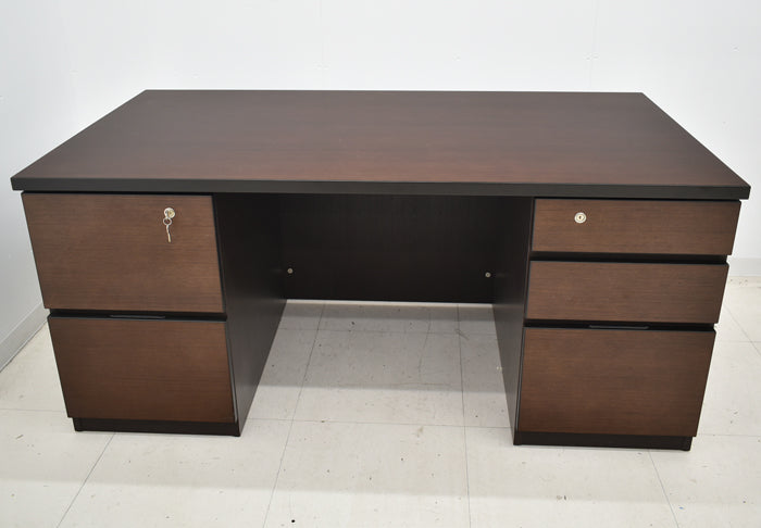 【中古】イトーキ X09シリーズ 役員用両袖机 W1600 2025041401【中古オフィス家具】