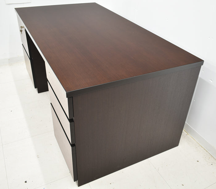 【中古】イトーキ X09シリーズ 役員用両袖机 W1600 2025041401【中古オフィス家具】