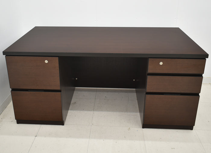 【中古】イトーキ X09シリーズ 役員用両袖机 W1600 2025041402【中古オフィス家具】