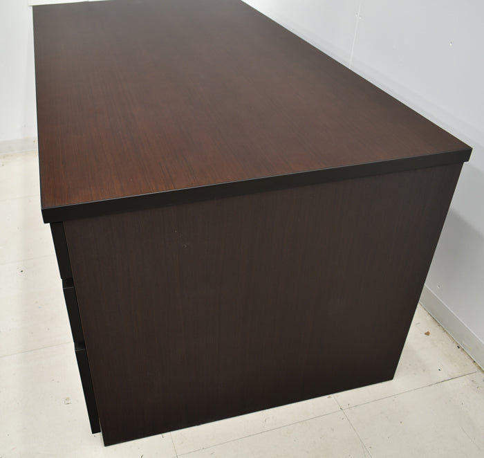 【中古】イトーキ X09シリーズ 役員用両袖机 W1600 2025041403【中古オフィス家具】