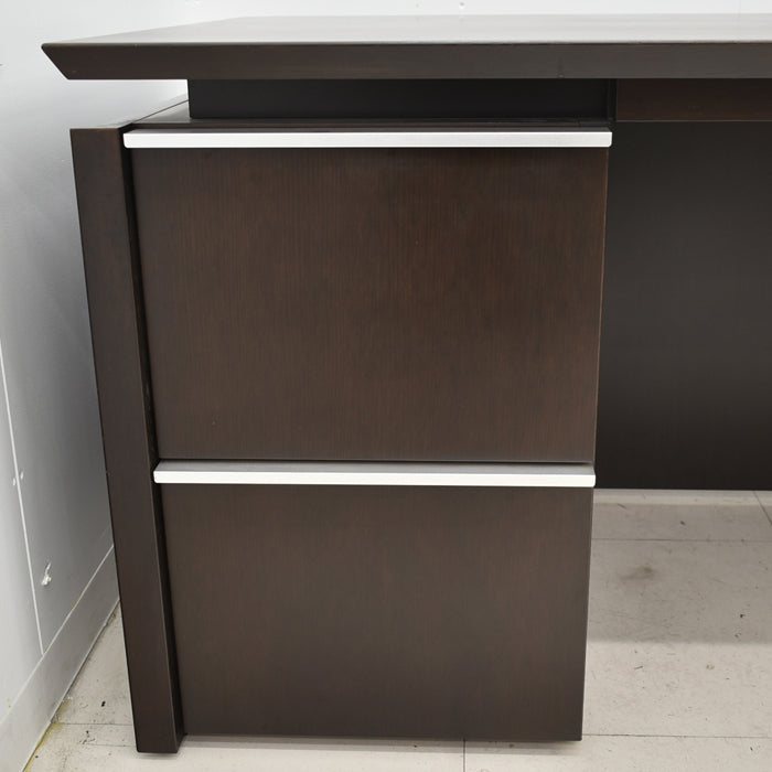 【中古】イトーキ X19シリーズ 役員用両袖机 W1800 2025041501【中古オフィス家具】