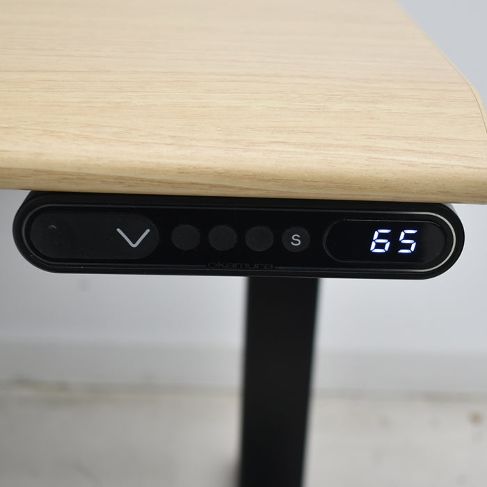 【中古】オカムラ スイフト 電動昇降デスク インジゲーターメモリ機能付 2018年製 幅1150 2025041604【中古オフィス家具】