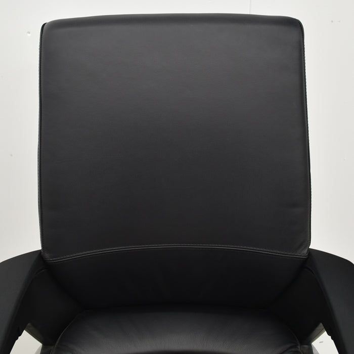 【中古】コクヨ フィロソフィー エグゼクティブチェア 固定肘 エアランバーサポート 2025041702【中古オフィス家具】