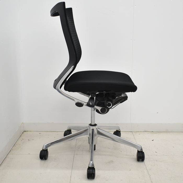 【中古】オカムラ バロン ローバック 肘なし ポリッシュ脚 2025042207【中古オフィス家具】