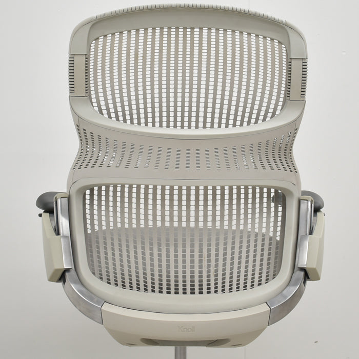 【中古】Knoll ジェネレーション 可動肘(ハイパフォーマンス肘)ポリッシュ脚 2025042303【中古オフィス家具】
