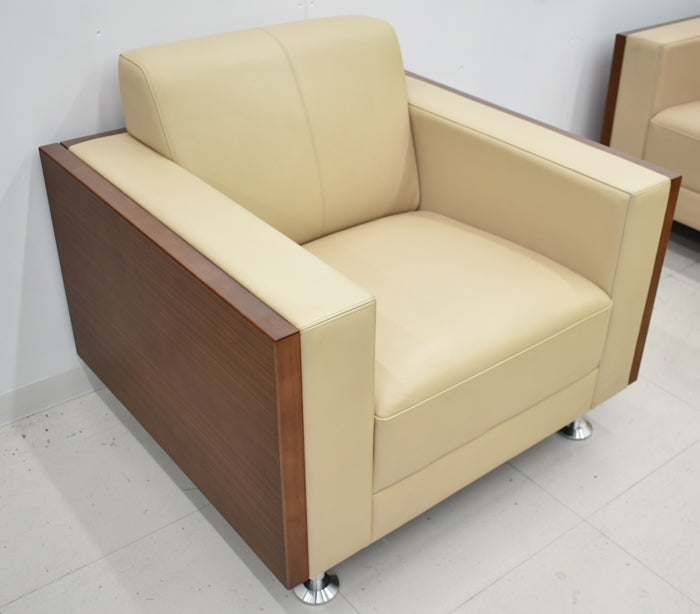 【中古】カリモク家具 グラヴィータシリーズ 応接4点セット 幅1965 2025050201【中古オフィス家具】
