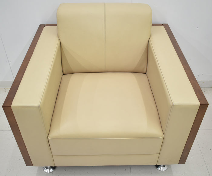 【中古】カリモク家具 グラヴィータシリーズ 応接4点セット 幅1965 2025050201【中古オフィス家具】