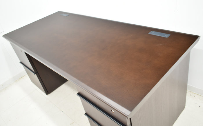 【中古】イトーキ XWシリーズ 役員用両袖机 幅1800 2025050802【中古オフィス家具】