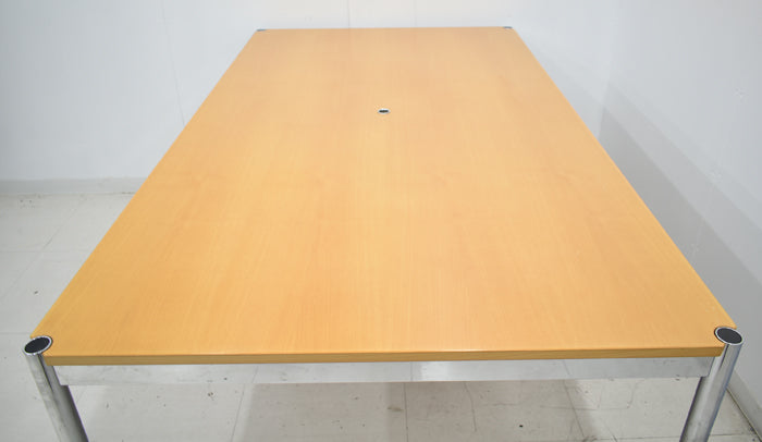 【中古】USM Haller ハラーテーブル 配線口 コード受 ケーブルガイド付 幅1750 2025051205【中古オフィス家具】