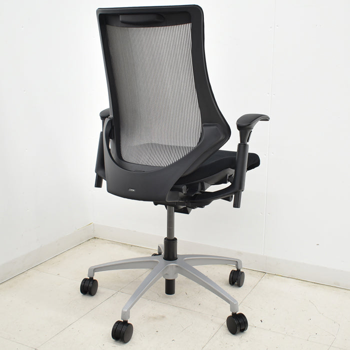 【中古】イトーキ f・エフチェア ハイバック 可動肘 ストライプメッシュ シルバー脚 2025051303【中古オフィス家具】