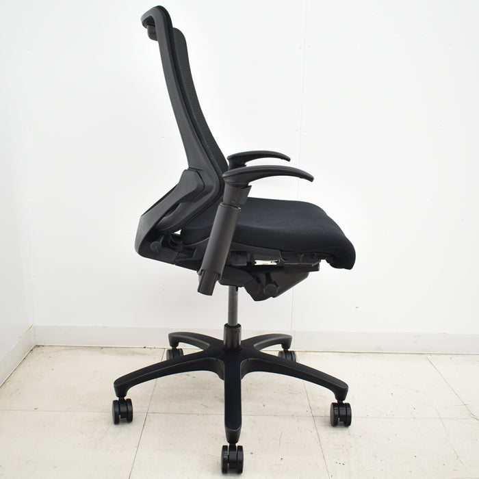 【中古】イトーキ f・エフチェア ハイバック 可動肘 メッシュ 2025051304【中古オフィス家具】