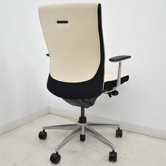 【中古】コクヨ プント ハイバック 固定肘 ポリッシュ 2023年製 2025051407【中古オフィス家具】