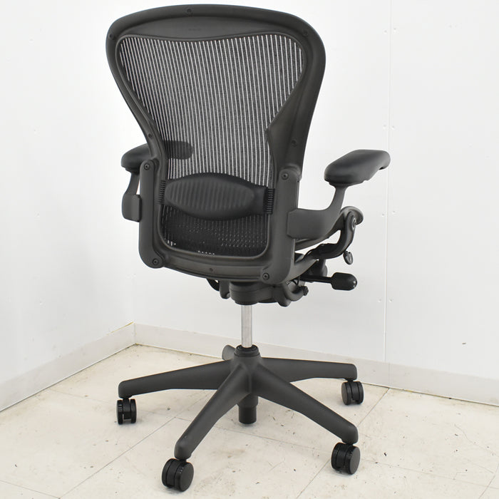 【中古】ハーマンミラー アーロンチェア スタンダード Bサイズ ランバーサポート 2025052705【中古オフィス家具】