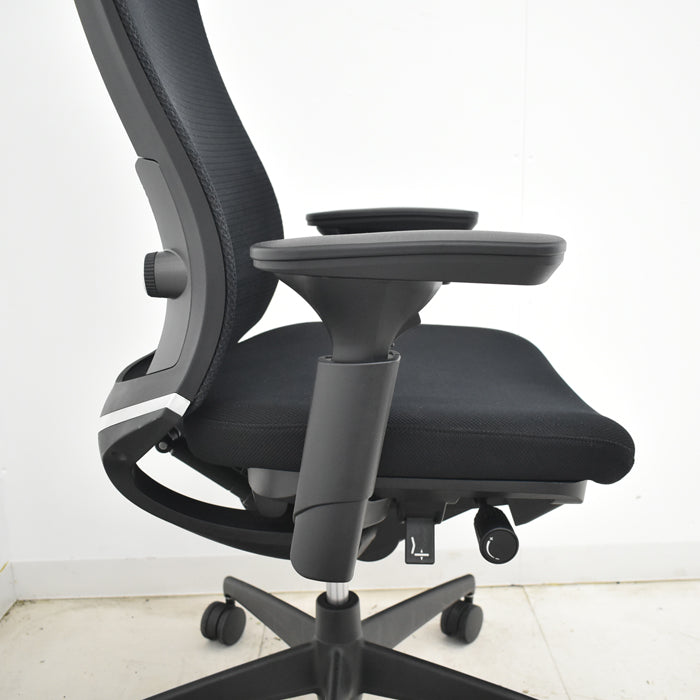 【中古】コクヨ ベゼル ハイバック 可動肘(クランクスライドアーム)ウェブモーションサポート 2025060303【中古オフィス家具】
