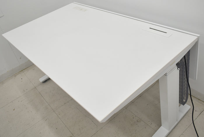 【中古】オカムラ スイフト レバータイプ 幕板付 幅1400 2025070701【中古オフィス家具】