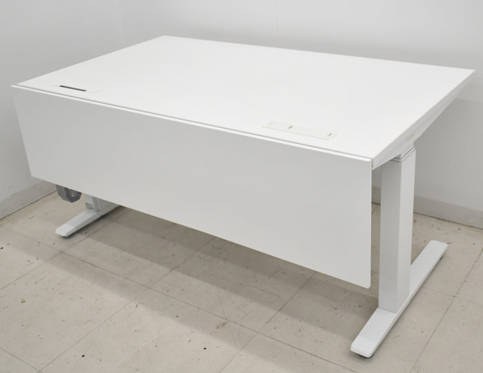 【中古】オカムラ スイフト レバータイプ 幕板付 幅1400 2025070701【中古オフィス家具】