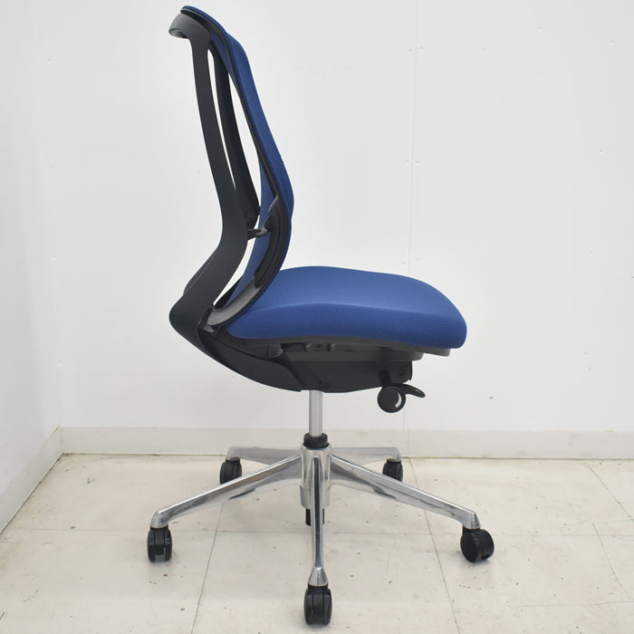 【中古】オカムラ シルフィー ハイバック 肘なし バックカーブアジャスト 前傾機能 ポリッシュ脚 2025070901【中古オフィス家具】