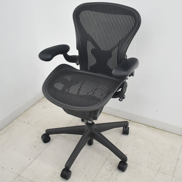 【中古】ハーマンミラー アーロンチェア Aサイズ フル装備 ポスチャーフィット 肘レバータイプ 2025071001【中古オフィス家具】