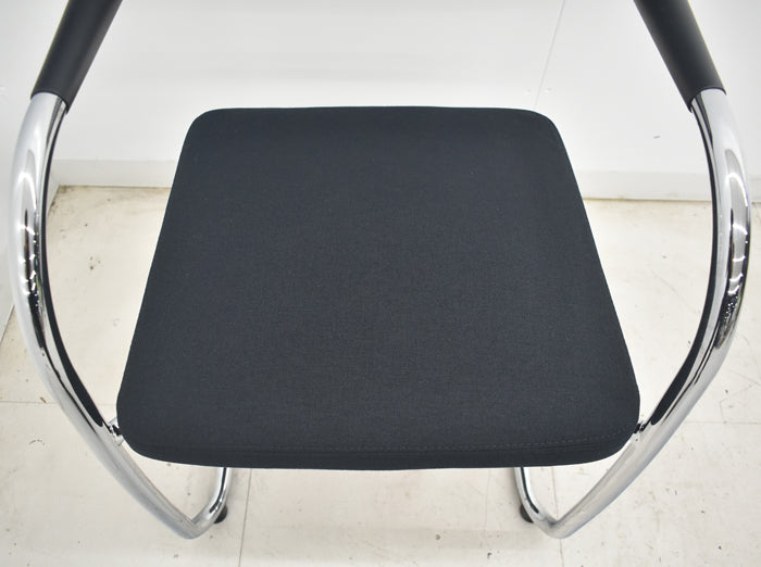 【中古】Vitra ビザビ2 ミーティングチェア 2025071403【中古オフィス家具】