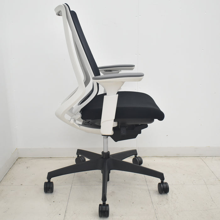 【中古】コクヨ デュオラ 可動肘 2018年製 2025071506【中古オフィス家具】