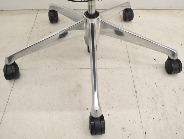 【中古】オカムラ バロン ハイバック 可動肘 ポリッシュ 2025071703【中古オフィス家具】
