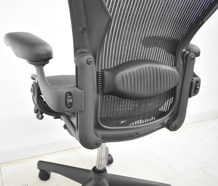 【中古】ハーマンミラー アーロンチェア Bサイズ フル装備 ランバーサポート 2025071903【中古オフィス家具】