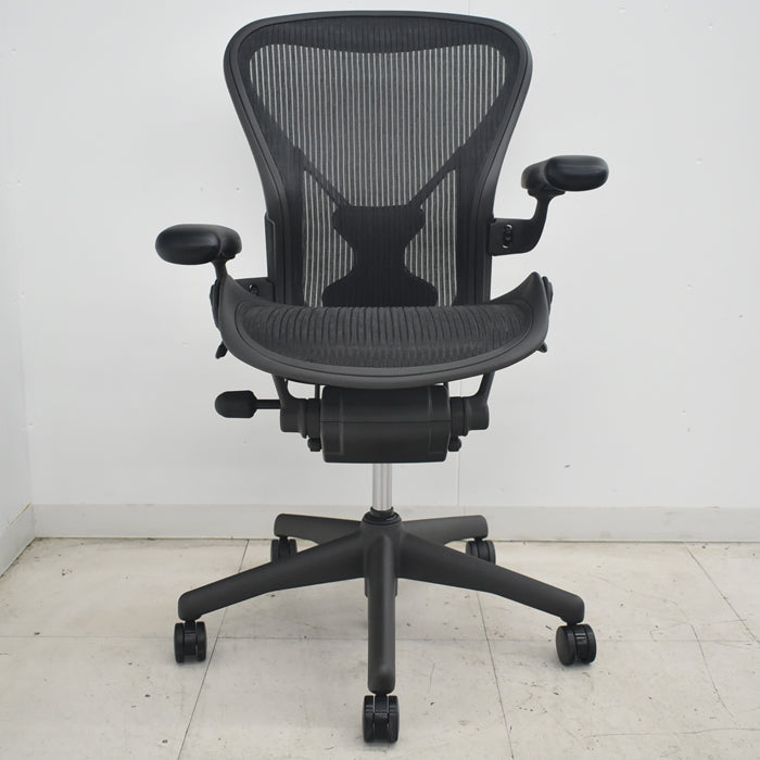 【中古】ハーマンミラー アーロンチェア Bサイズ フル装備 ポスチャーフィット 2025071906【中古オフィス家具】