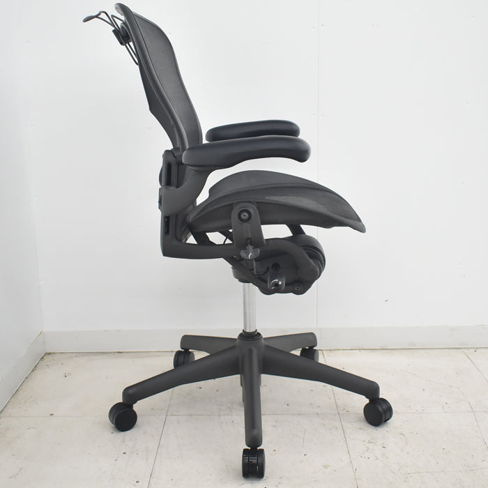 【中古】ハーマンミラー アーロンチェア Bサイズ フル装備 ランバーサポート ハンガー 2025072202【中古オフィス家具】