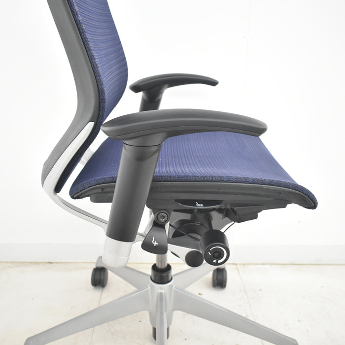 【中古】オカムラ バロン ローバック 可動肘 シルバー脚 2025072304【中古オフィス家具】