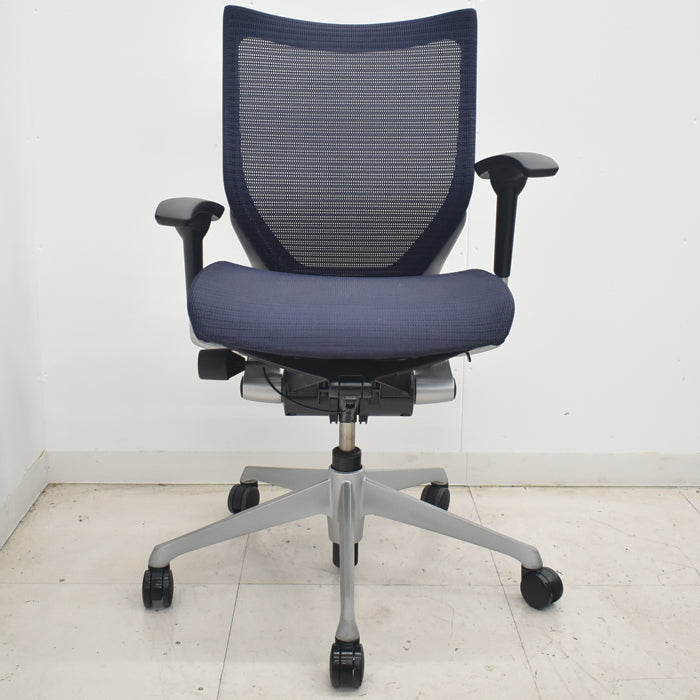 【中古】オカムラ バロン ローバック 可動肘 シルバー脚 2025072305【中古オフィス家具】